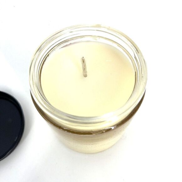 Bath & Body Works Jar Candle Hot Cocoa Cream 7 oz Single Wick Burns 25-48 Hours - Picture 4 of 6